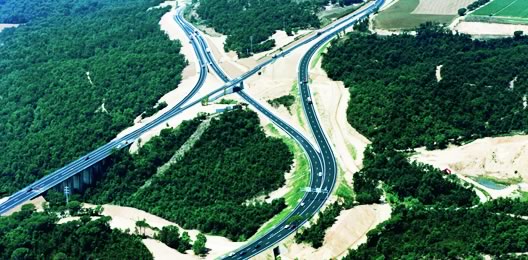 Construcció del viaducte de la Costa de l'Alou.