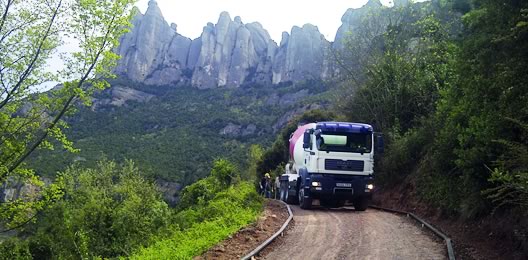 Camins al Parc Natural de la Muntanya de Montserrat.